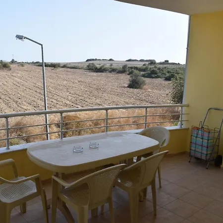 A & J 3 Beds Duplex Apartment