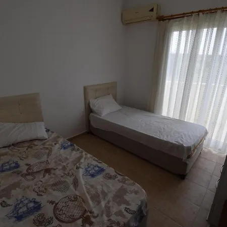 A & J 3 Beds Duplex